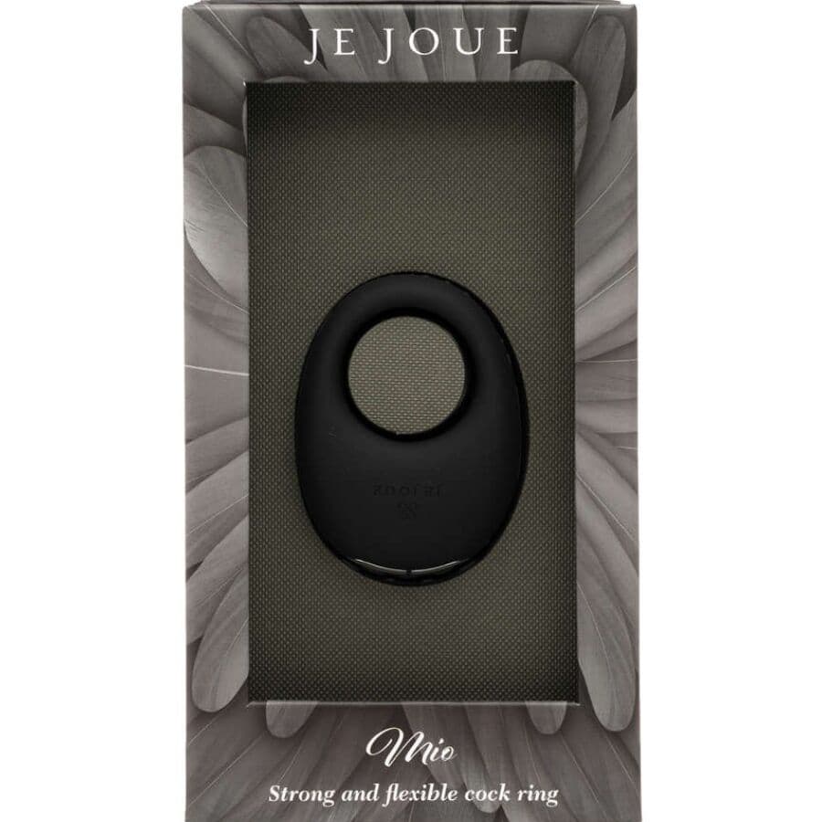 Verpackung des Je Joue Mio Vibrationsrings in Nahaufnahme fotografiert