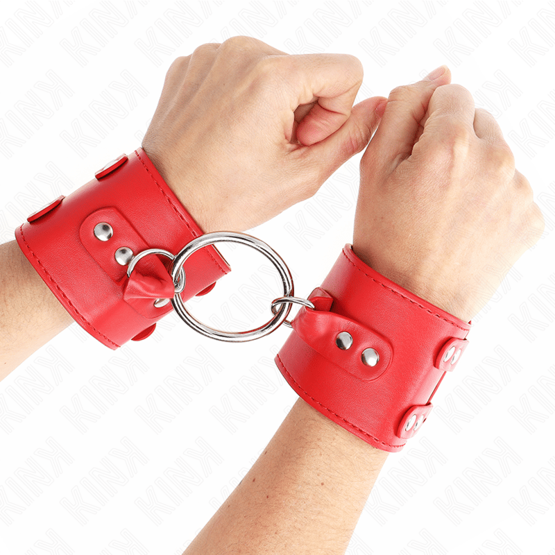 Kink – Feste Handgelenkfesseln mit Ring und Nieten