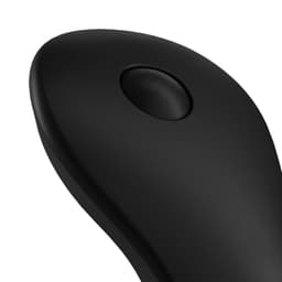 Verpackung des Satisfyer Little Secret Höschenvibrators in typischer Produktfoto-Perspektive