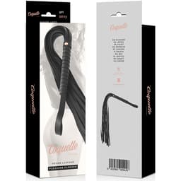 Verpackung des Coquette Chic Desire Fantasy Floggers aus veganem Leder