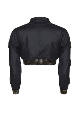 Demoniq Cash Baby Jacke kombiniert mit einer Shorts der Kollektion