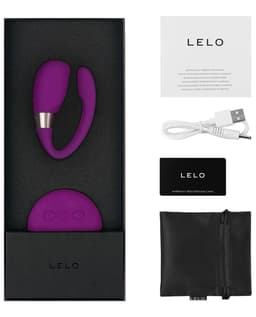 Lelo Tiani 3 Deep Rose von der Seite, Formdetail für Klitorisstimulation