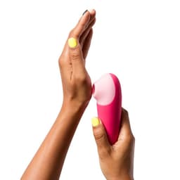 ROMP Shine X Stabvibrator in Rosa, Bedienknöpfe für die zehn Stufen im Detail