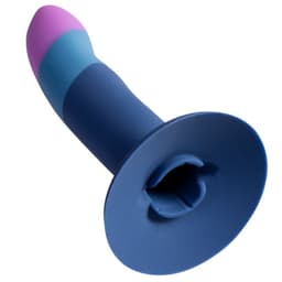Saugnapf des Romp Piccolo Dildos an einer glatten Fläche befestigt