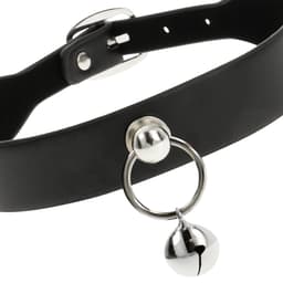 Coquette Chic Desire Halsband, Nahaufnahme des Reifen-Anhängers