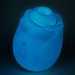 ROMP Rose Glow rosenförmiger Klitoris-Druckwellenvibrator, im Badezimmer, wasserdicht nach IPX7