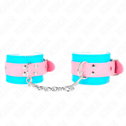 Kink Handgelenkfesseln in Blau/Rosa, Schnalle im Detail, Handgelenkfesseln der Kink BDSM-Serie im Karton