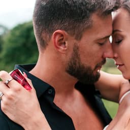 Eye of Love Matchmaker Red Diamond Pheromon-Parfum in 10 ml und 30 ml nebeneinander