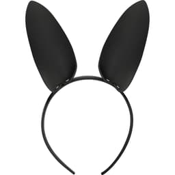 Coquette Chic Desire Stirnband mit Hasenohren aus veganem Leder, am Kopf getragen in der Vorderansicht