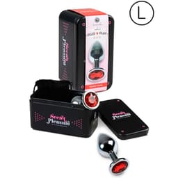 Secretplay Analplug aus Aluminium in der Hand gehalten im Größenvergleich