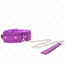 KINK Halsband mit Einschränkungen, Nahaufnahme des Verschlusses und der Metalldetails