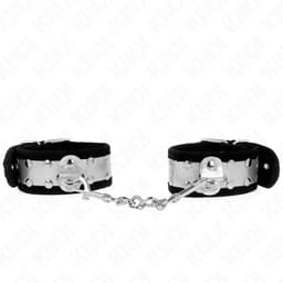 Kink Handgelenkfesseln in Schwarz/Silber, die Verarbeitung im Detail