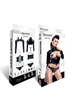 Verpackung des Demoniq DE443 Dessous-Sets, Studioaufnahme in neutralem Hintergrund