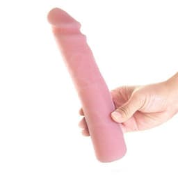 Baile Skin Touch realistischer Silikon-Dildo mit Blick auf die geformte Spitze im Detail