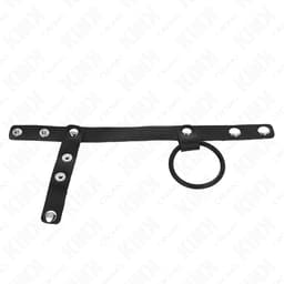 Nahaufnahme des Lederbands am Kink Silikon-Penisring mit 3,8 cm Ring