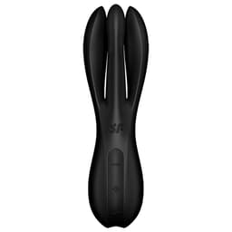 Satisfyer Threesome 2 in der Hand gehalten, Größenvergleich, Produktfoto aus leicht erhöhter Perspektive