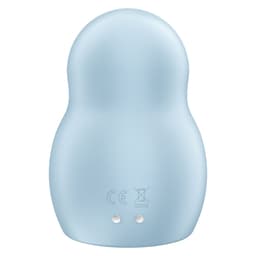 Satisfyer Pro To Go 1 Klitoris-Stimulator aus medizinischem Silikon in der Hand gehalten im Größenvergleich