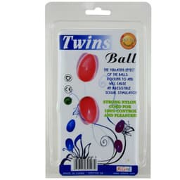 Baile Twins Balls Analkugeln aus ABS im Größenvergleich neben der Hand