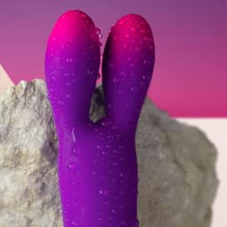 Verpackung des Rocks-Off Glo-Girl Bunny Vibrators – Produktfoto in hoher Auflösung