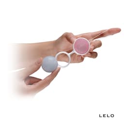 Lelo Luna Beads Kegelkugeln, Gesamtansicht des vierteiligen Sets