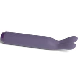 Je Joue Rabbit Bullet Lila Klitoris-Vibrator, Gesamtansicht auf neutralem Hintergrund