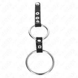 Kink Doppel-Penisring flach ausgelegt, Ringgrößen 3,8 und 5 cm im Vergleich