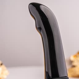 Nahaufnahme der Spitze des Rocks-Off Quest Prostate Bullet im Detail