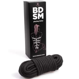 Secret Play Bondage-Seil, glatte Oberfläche und Geflecht in Nahaufnahme