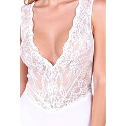 Unterkörper des Passion Evalie Body aus weichem Stretchstoff im Detail