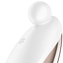 Satisfyer Spot On 2, Nahaufnahme der glänzenden ABS-Oberfläche