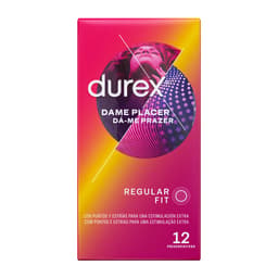 Durex Pleasure Me Kondome in der 3er-Packung im Größenvergleich neben der 12er-Packung