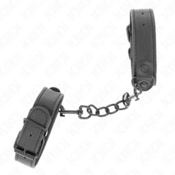 Kink Handschellen für Einsteiger mit Verstellbereich 13 bis 23 cm, Größenverhältnis erkennbar