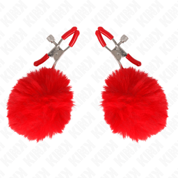 Roter Kunstfellball der Kink Nippelklemmen in Nahaufnahme von vorn