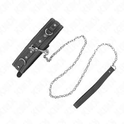 KINK PVC-Leder-Halskette mit Strass-Nieten, Nahaufnahme des Verschlusses und der Metalldetails