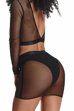 Demoniq LadyX Charo Set, im Größenvergleich am Körper getragen