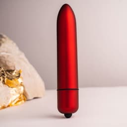 Rocks-Off RO-160 Rouge Allure von der Seite, extra dickes Design im Detail