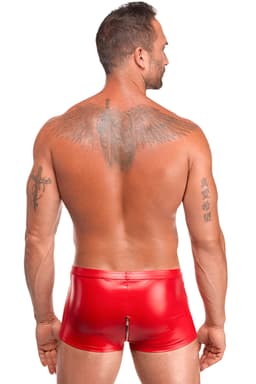 Noir Handmade Ignite Herren-Shorts in Rot, Ansicht von der Seite mit Detail auf Material und Logo