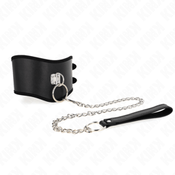 KINK Halskette mit breitem Riemen, Nahaufnahme des Verschlusses und der Metalldetails