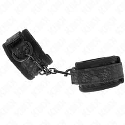 Kink Dark Lace Cuffs aus Neopren mit Verstellbereich 20 bis 29 cm, Größenverhältnis erkennbar
