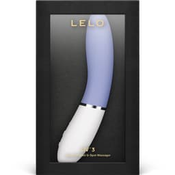 Lelo Liv 3 von der Seite, glatte Silikonform im Detail in natürlichem Licht fotografiert