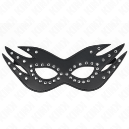 Kink Kunstledermaske Modell 3 von der Seite fotografiert, Nietenreihe und Kantenverarbeitung im Detail