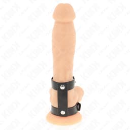 Kink Doppel-Penisring aus Leder flach ausgelegt, Verstellbereich gut sichtbar
