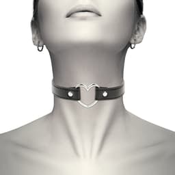 Coquette Chic Desire Halsband von der Seite, Druckknopf-Verschluss im Detail