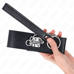 Kink Basismodell 0 Halsband mit Leine von der Seite, Metallbeschläge in Nahaufnahme
