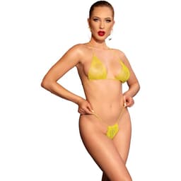 Chilirose Bikini-Oberteil in Gelb mit Strassbesatz an den Cups im Detail