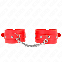 Kink Handgelenkfesseln in Rot, Schnalle im Detail, Handgelenkfesseln der Kink BDSM-Serie im Karton