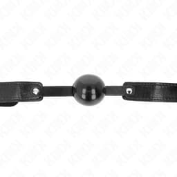 Kink Ballknebel mit Gurtverschluss im Detail, Nahaufnahme der Schnalle