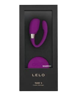 Lelo Tiani 3 in Deep Rose mit zugehöriger Fernbedienung zur Ansicht der Verarbeitung im Detail