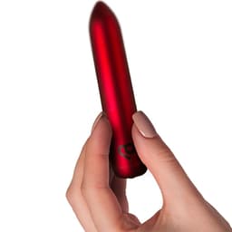 Verpackung des Rocks-Off Bullet Vibrators in Poppy Red zur besseren Übersicht