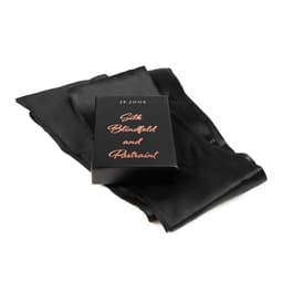 Je Joue Naughty Set, Kartenspiel Wahrheit oder Pflicht in Studioqualität fotografiert